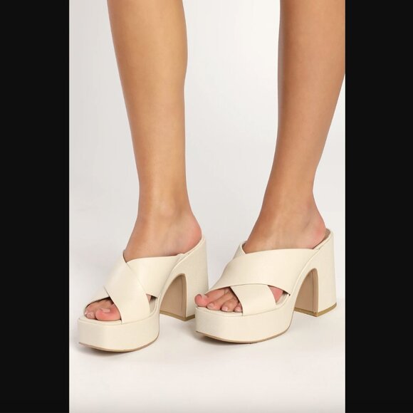 Dolce Vita Wonder Ivory Leather Platform Slide Sandals 9 - Picture 1 of 6